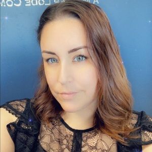 Meet your Posher, Arianne